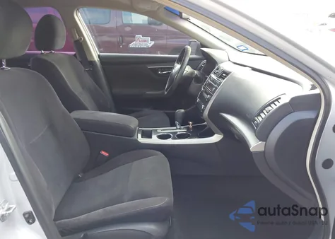 2013 Nissan Altima 2.5 S from USA, damaged, VIN 1N4AL3AP3DC267183